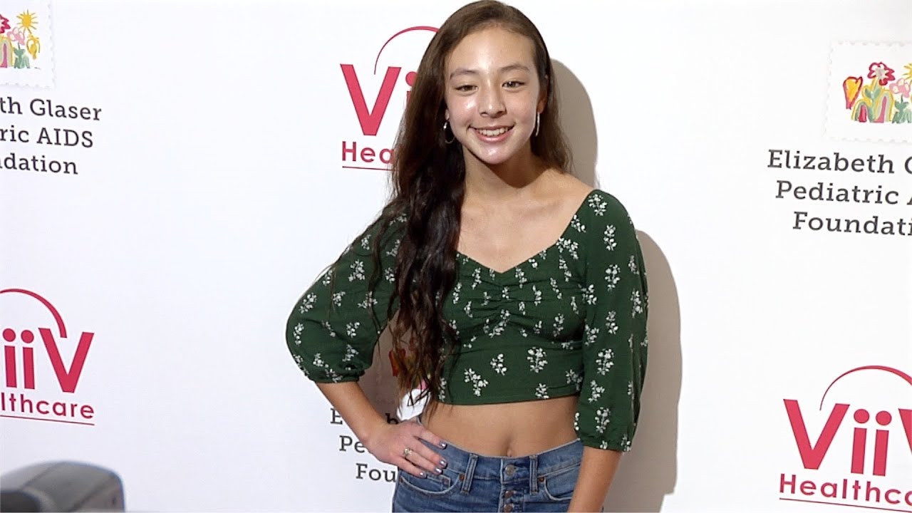 Aubrey Anderson Emmons Bikini Body Height Weight Nationality Net Worth