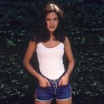 Erin Gray Bikini Body Height Weight Nationality Net Worth