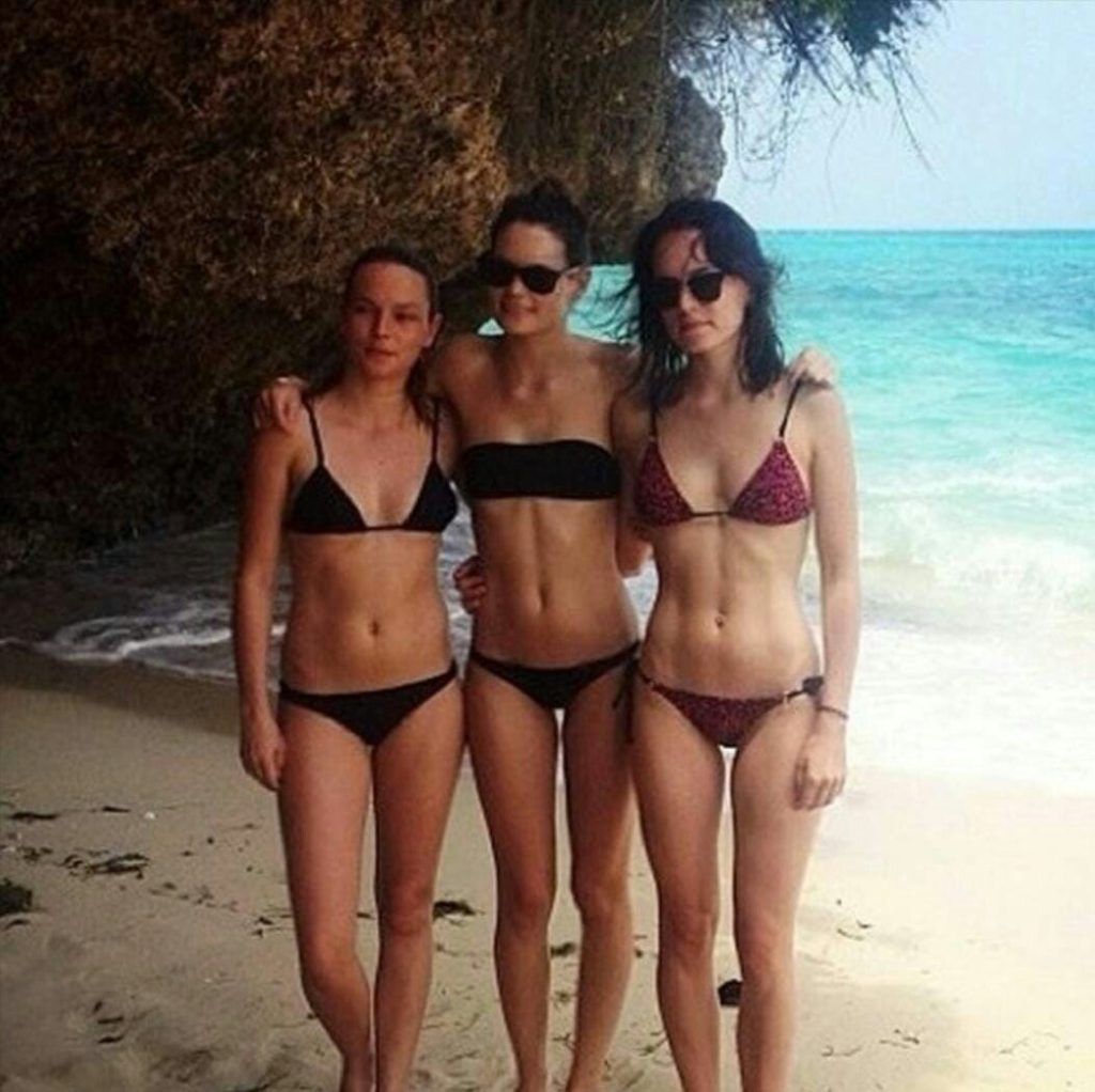 Daisy Ridley Bikini Photo