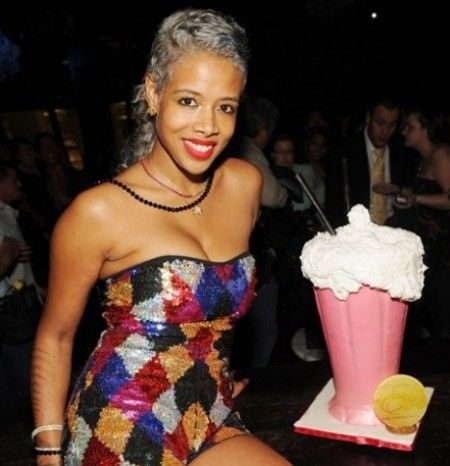 Kelis Bikini Body Height Weight Nationality Net Worth