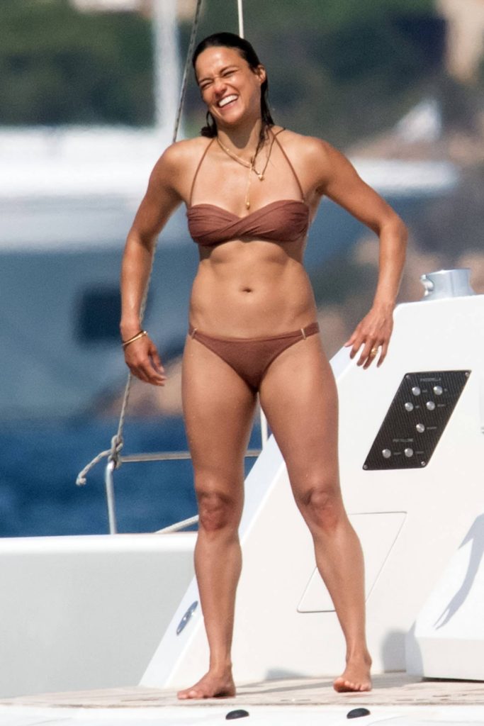 Michelle Rodriguez in bikini