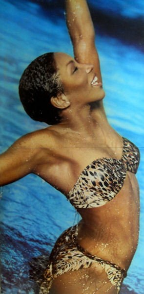 Stephanie Mills bikini pic