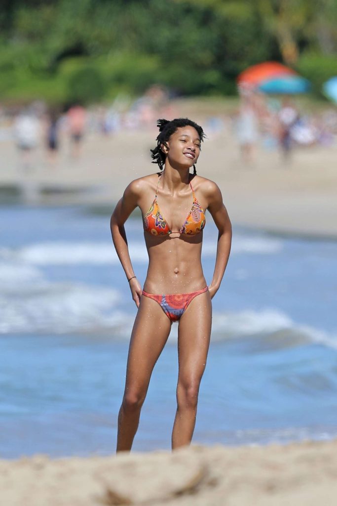Willow Smith in bikini