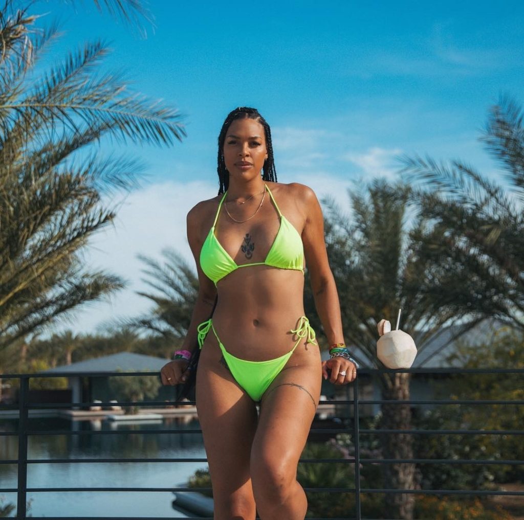 Candace Parker bikini photo