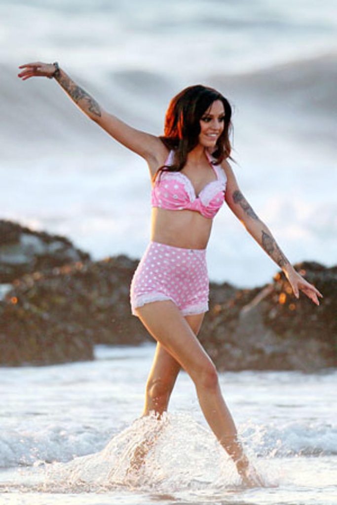 Cher Lloyd bikini photo
