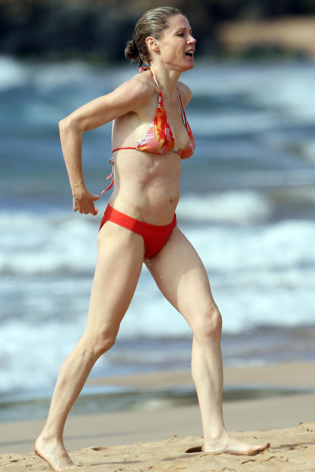 Julie Bowen Bikini Photo