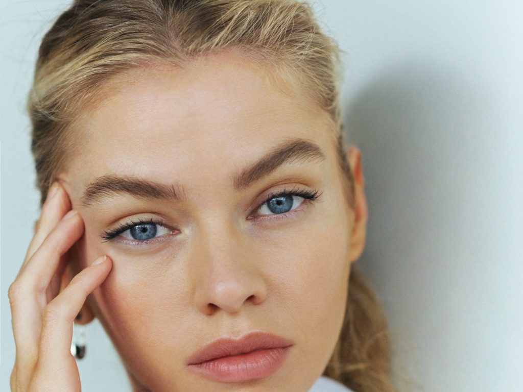 Stella Maxwell