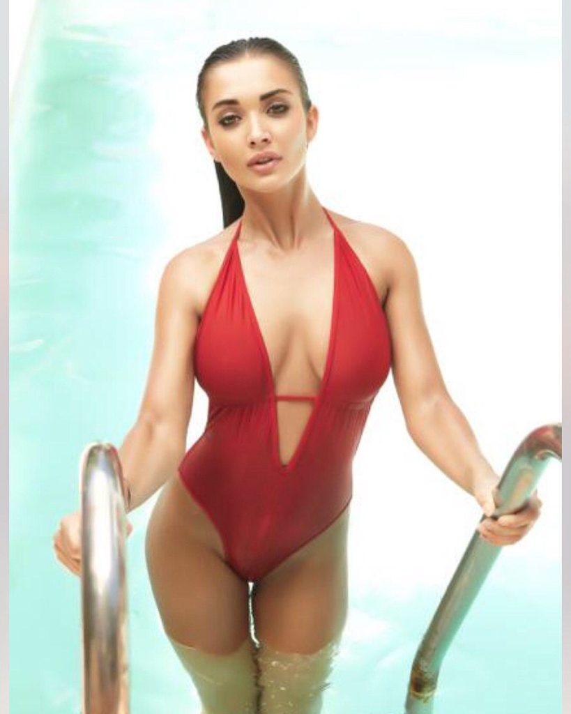 Amy Jackson Bikini Pic