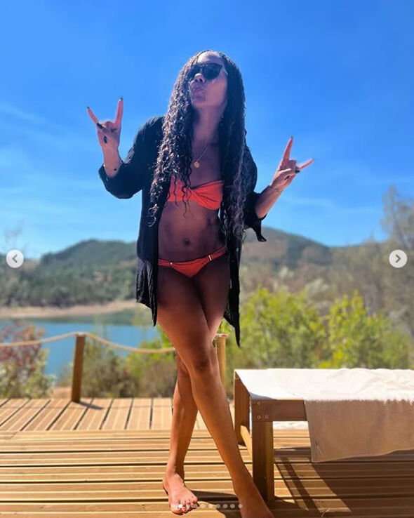 Alex Scott Bikini Photo