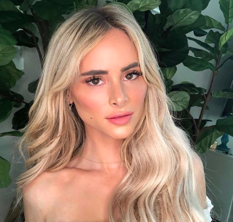 Amanda Stanton