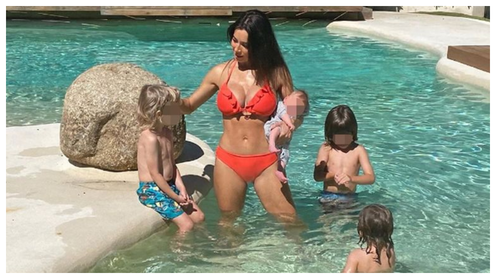 Pilar Rubio Bikini