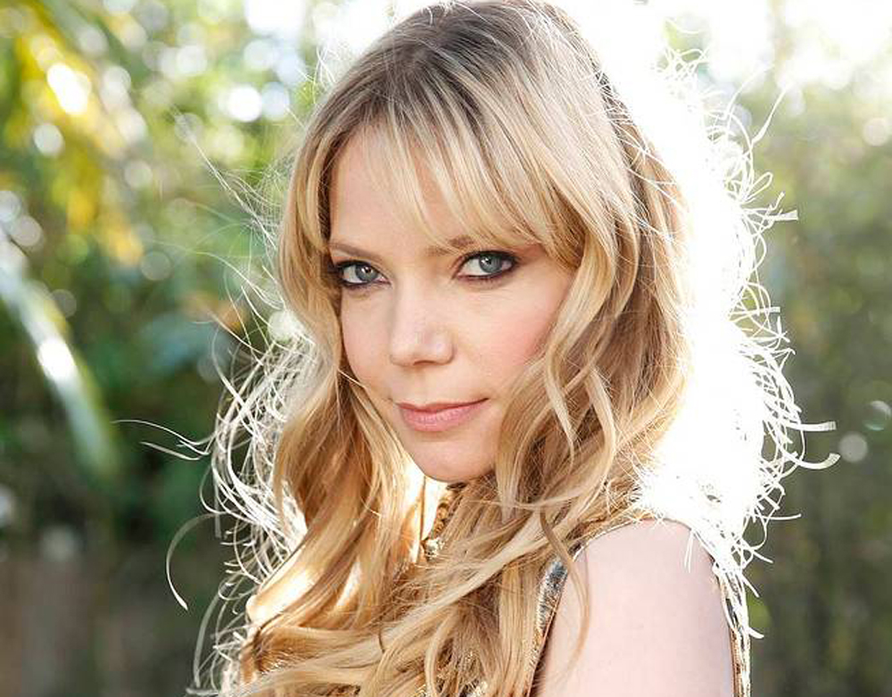 Riki Lindhome