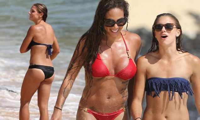 Sydney Leroux Bikini Pic