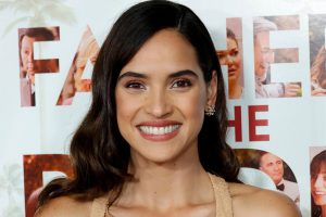 Adria Arjona